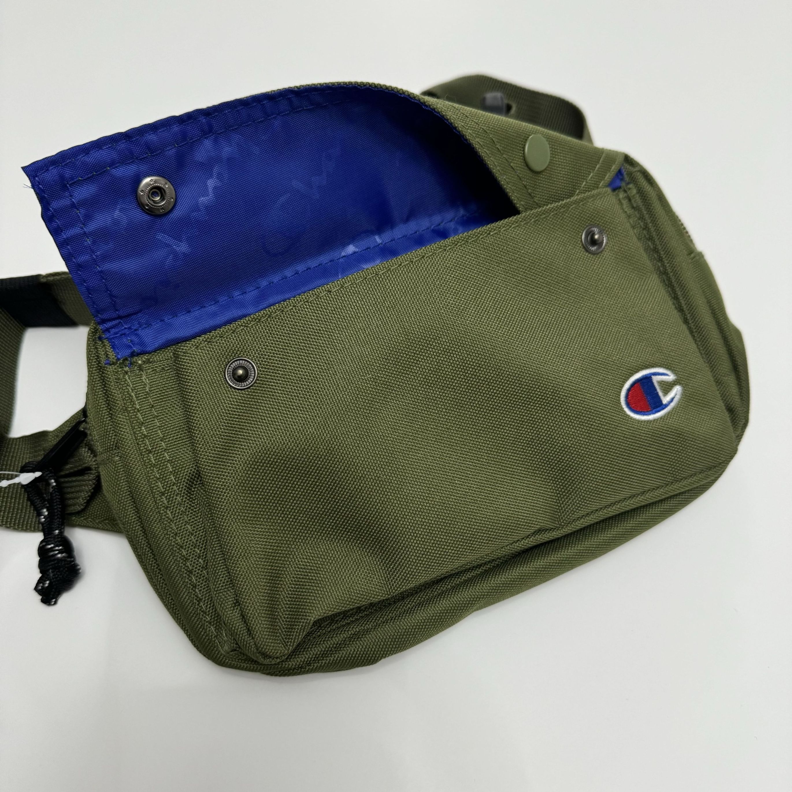 cha002-cangurera-verde-militar-de-cargo--22154  