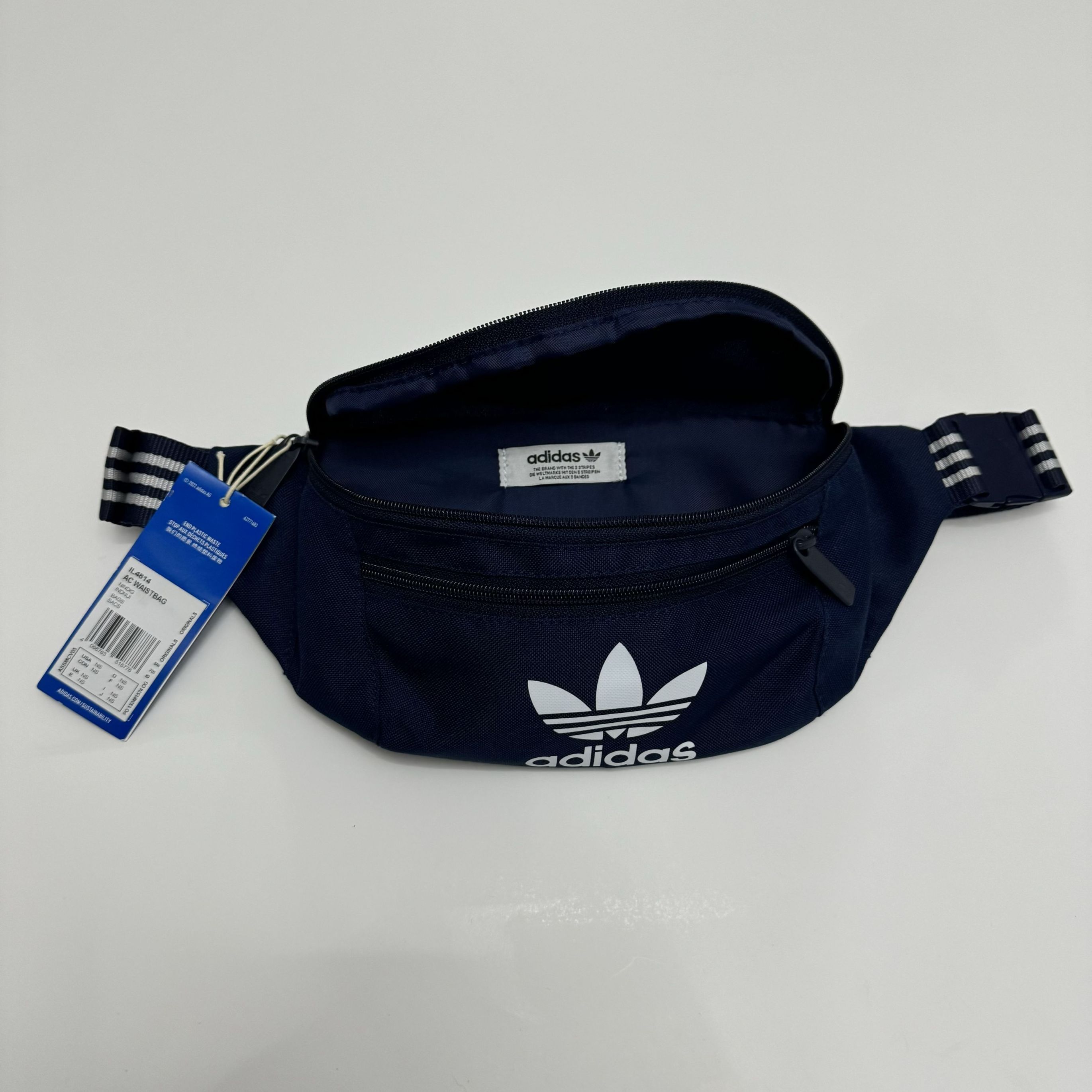 adi002-cangurera-azul-originals--22147  